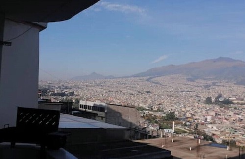 Quito Apartamento | Acogedor Apartamento en Pueblo Unido, Quito: 2 Dormitorios, 2 Camas, 1 Baño