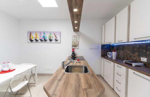 Fasnia Apartamento | Acogedor Apartamento para 4 Pax con Piscina en Tenerife