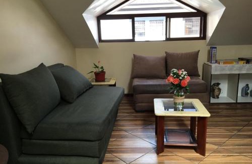 San Blas Apartamento | ACOGEDOR DEPARTAMENTO EN CENTRO HISTÓRICO-Cuenca