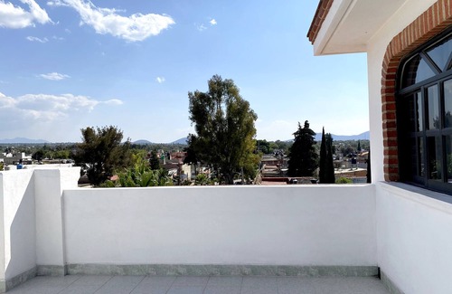 Otumba Apartamento | Acogedor Apartamento con Terraza en el Centro de Otumba (sin cocina)