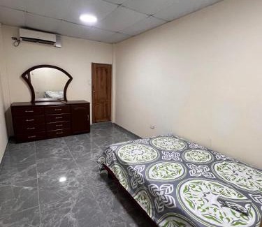 Barrio Urdesa Apartamento | Acogedor y cómodo departamento familiar
