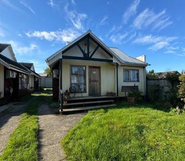 Frutillar Apartamento | Acogedoras Cabañas a pasos de la Playa