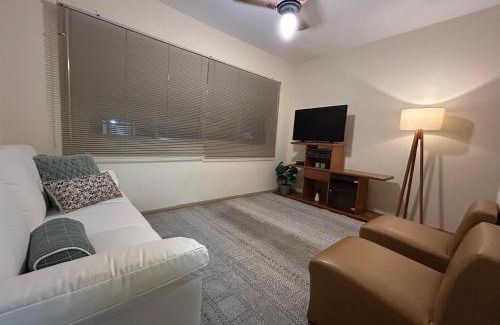 Centro Apartamento | Aconchegante apartamento de 2 quartos - Pertinho da Praia