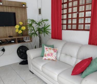 Mongagua Casa | Aconchegante casa para temporada