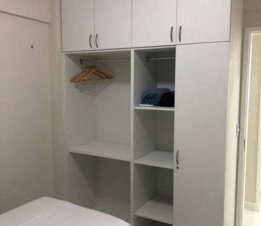 Salinas Apartamento | Aconchegante-novo, moderno-familiar, fácil acesso