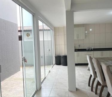 Enseada Casa | Aconchego e Espaço