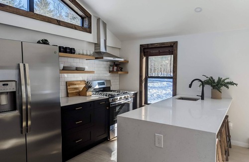Cairo Casa | Acorn Bungalow & Lodge - Luxury Cabin, Catskills