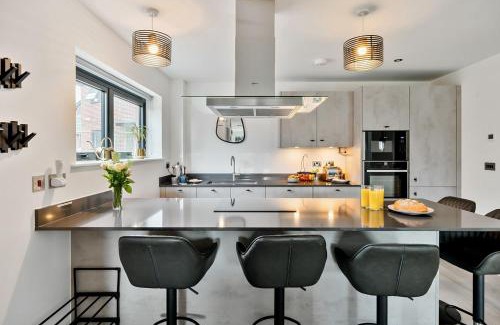 Holworth Casa | Acorn House