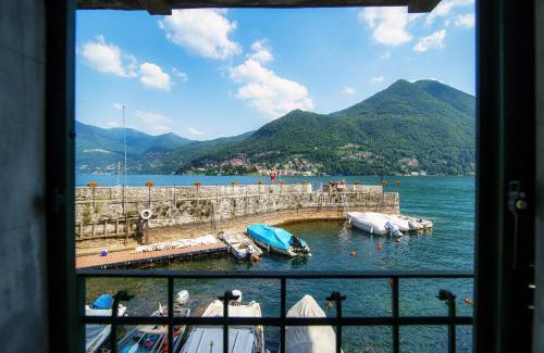 Moltrasio Apartamento | Acqua - by MyHomeinComo