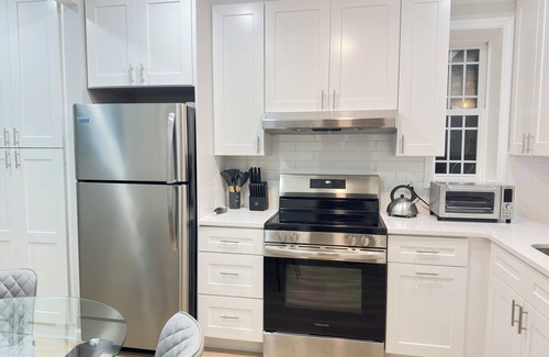 Ventnor City Condominio | ¡Semana del Día del Trabajo con descuento! ¡A TRAVÉS DEL BLOQUE DE PLAYA! 2 dormitorios / 2 baños