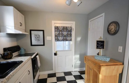 Milford Casa | Across the street from the Delaware River! Walk to Main Street of Milford NJ!