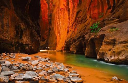 Hurricane Casa | Activities & Amenities at Sand Hollow Resort