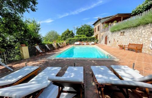 Spoleto Casa | Activities for the sporty Or be a lounge lizard Everything here Sleeps 10