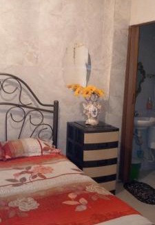 Guayaquil Casa | Acuarela del Rio H#3 Cerca Aeropuerto y Terminal Habitación privada con baño
