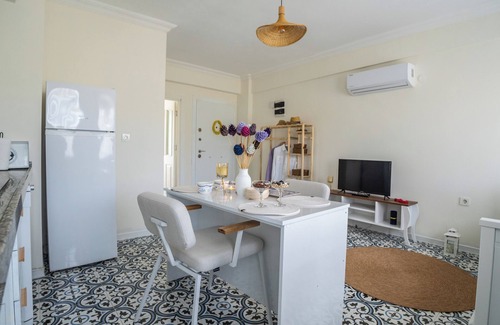 Bozcaada Condominio | ADA GÜZELİ