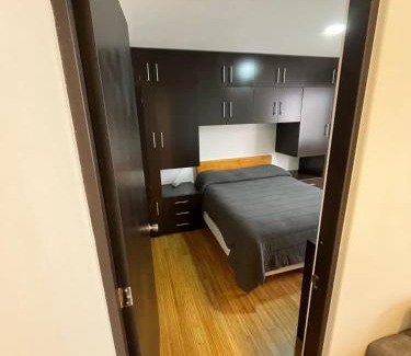 Legaria Casa | Adam's home with high-speed Internet near Polanco