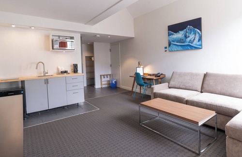 Whistler Village Hotel | Adara Hotel