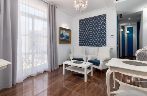 Barrio del Carmen Apartamento | Adarve Flats