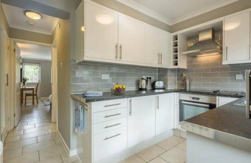 Cambridge Apartamento | Addenbrookes Flat 2 mins walk free Private Parking