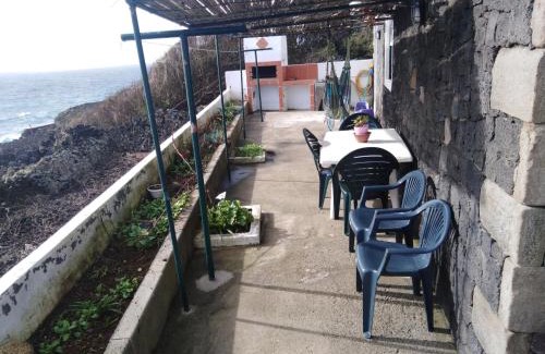 Angra do Heroismo Casa | Adega Ilhéu