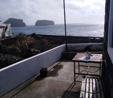 Angra do Heroismo Casa | Adega Ilhéu