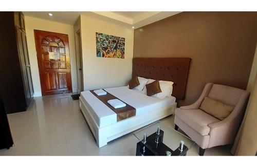 Santa Fe Hotel | Adelaida Pensionne Hotel