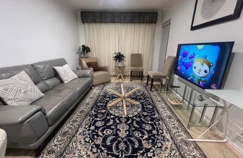 Adelaide Central Business District Apartamento | ADELAIDE CBD APARTMENT - 3BR, 2BATH & CARPARK