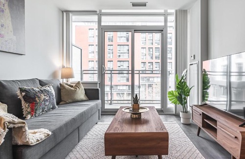 Fashion District Apartamento | Adelaide Den Suite