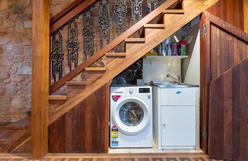 Felixstow Casa | Adelaide Heritage Home with Vintage Charm