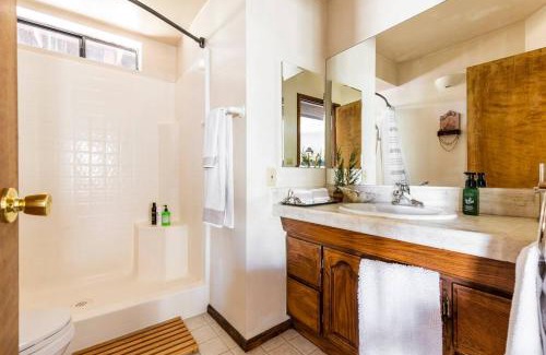 Pine Mountain Club Casa | ADELAIDE HILL IN PINE MOUNTAIN CLUB BREATHTAKING VIEWS 3Bd 3Bth SPA TUB