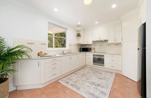 Carey Gully Cabaña | Adelaide Hills Luxury Cottage