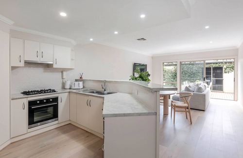 North Adelaide Casa | Adelaide Oval Townhouse/Walk to the AFL & CBD