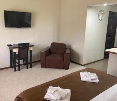 Mizhhirya Apartamento | Adele