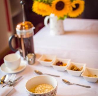 Old Deer Cama Y Desayuno | Aden House Bed And Breakfast