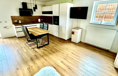 Adenau Apartamento | Adenauer Forst Ring Apartment - Hervorragend Geeignet für Langzeitmiete