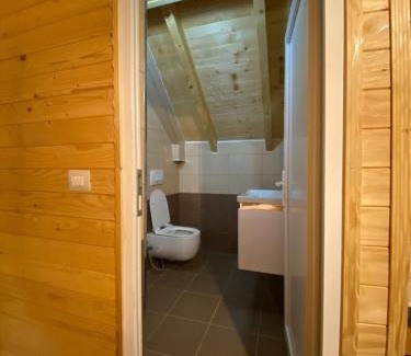 Kukes County Casa | Adenisi guesthouse