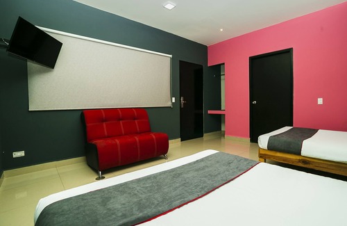 Centro de Monterrey Hotel | Adhoc SF Plaza