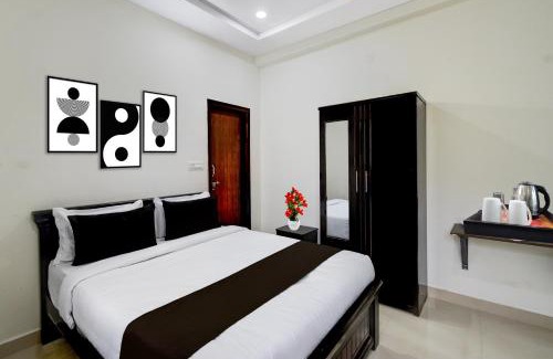 Ibrahimpatan Hotel | Adibatla X Road, Near TCS, Wonderla Road