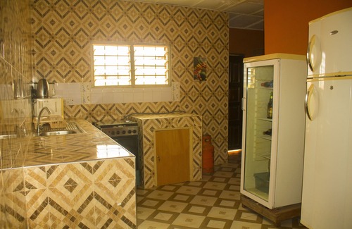 Teshie Cabina | Adinkra Lodge