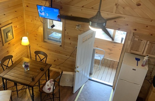 Cold Brook Cabina | Adirondack 503