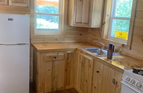 Cold Brook Cabina | Adirondack 503