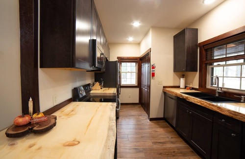 Glenfield Cabina | Independence Falls Lodge