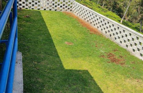 Kotagiri Cama Y Desayuno | Adithya Sunrise View Cottage