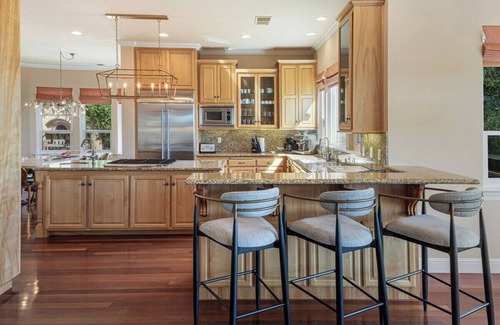 Santa Rosa Villa | Adjacent to Healdsburg, pool hot tub, pickleball!