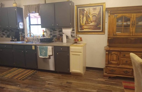 Rocky Top Casa | Adjacent to Windrock Park easy highway access.