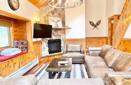 Jay Casa | ADK Cabin with Hot Tub, Near Whiteface, Lake Placid, Fire Pit, Game Rm