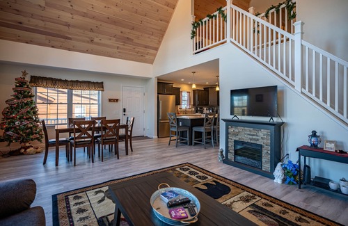 Old Forge Chalet De Esquí | ADK Chalet - On Snowmobile Trail & Near Everything