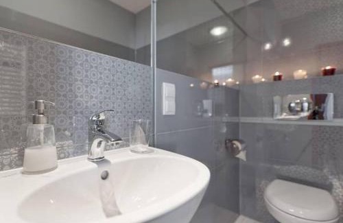 Lodz Apartamento | ADLER Bed&Breakfast
