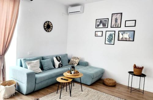 Tunari Casa | ADM Cozy Home - Entire private house&garden, close to Therme and Edenland