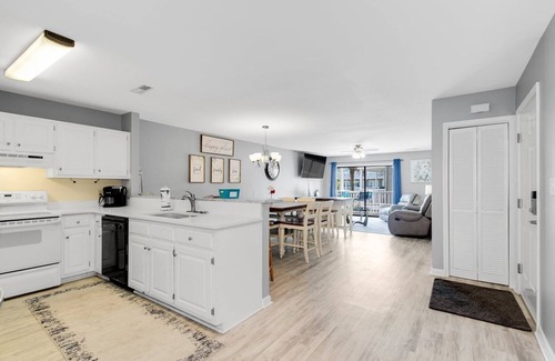 Surfside Beach Casa | Admiral Quarters II #14